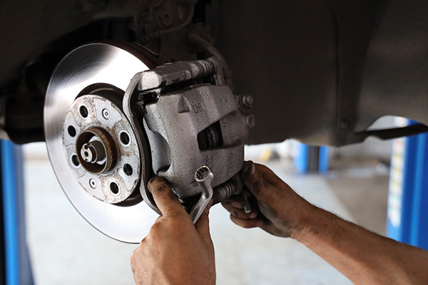 Why Do Brake Pads Wear Faster Than Brake Rotors?